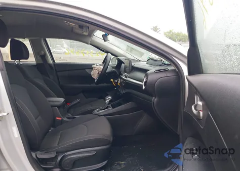 2020 Kia Forte Lxs из США, поврежденный, VIN 3KPF24AD7LE198505